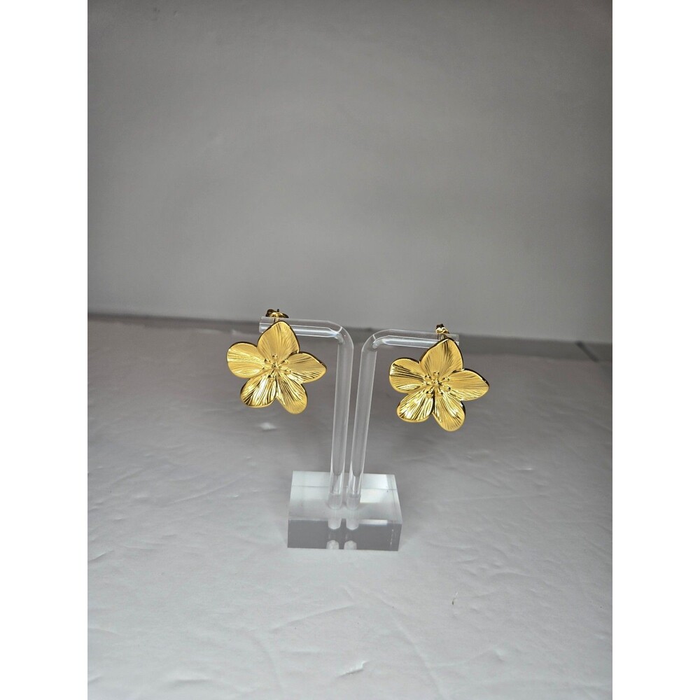 Gold Tone Floral Post Earrings